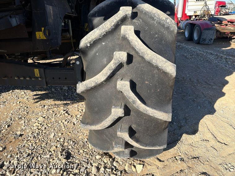 image for item YA5813 2010 Case IH 8120 Axial-Flow RWA combine
