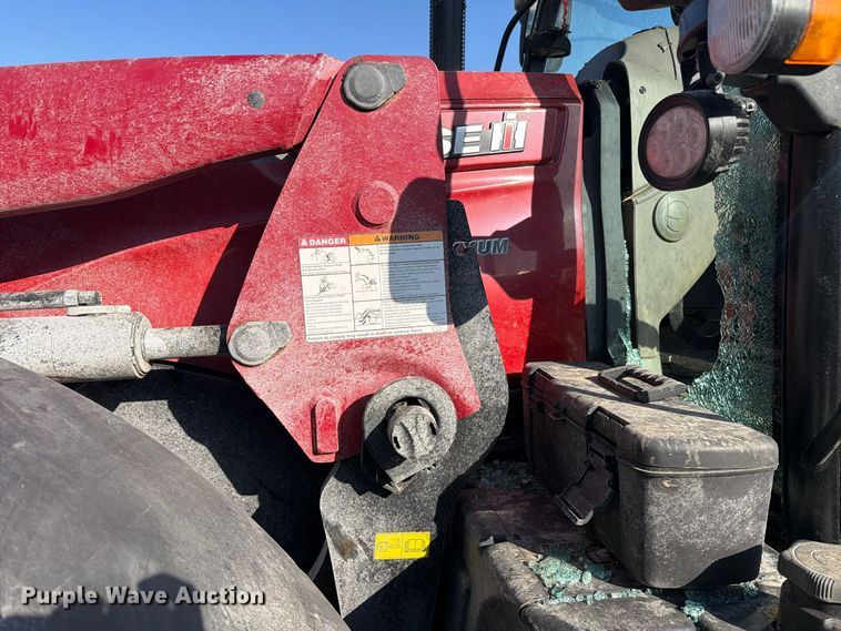 image for item YA5839 2022 Case IH Maxxum 150 MFWD tractor