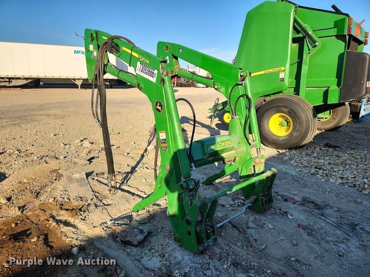 image for item YA5880 2023 John Deere 520M loader