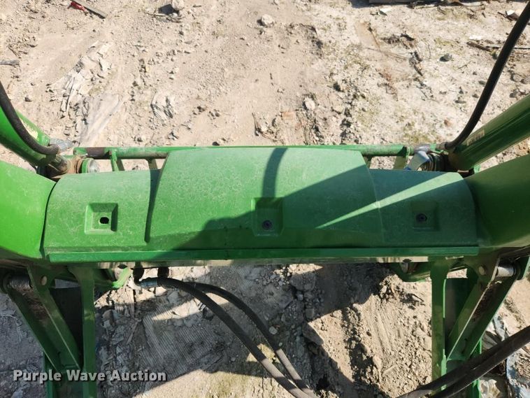 image for item YA5880 2023 John Deere 520M loader