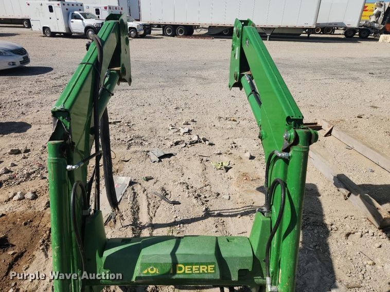 image for item YA5880 2023 John Deere 520M loader
