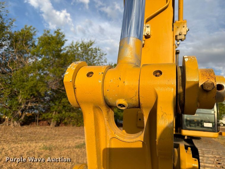 image for item FN3505 2020 Caterpillar 320 excavator