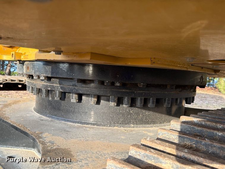 image for item FN3505 2020 Caterpillar 320 excavator