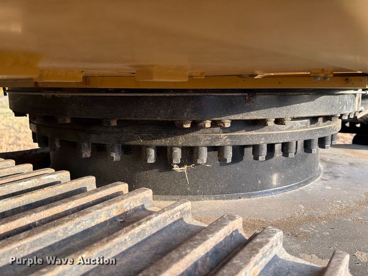 image for item FN3505 2020 Caterpillar 320 excavator