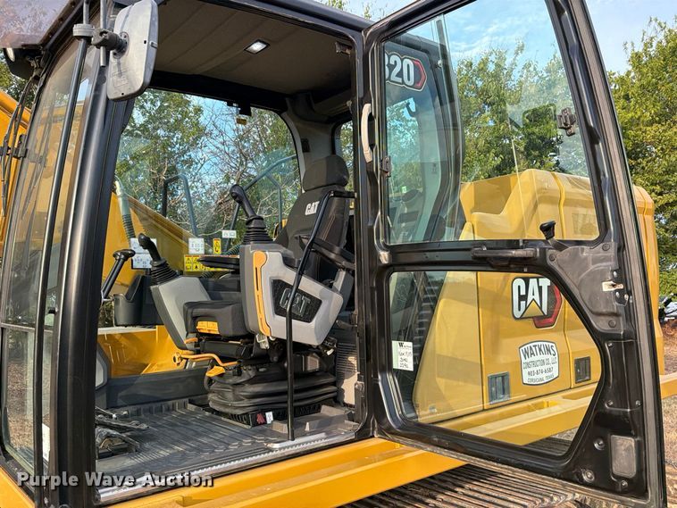 image for item FN3505 2020 Caterpillar 320 excavator