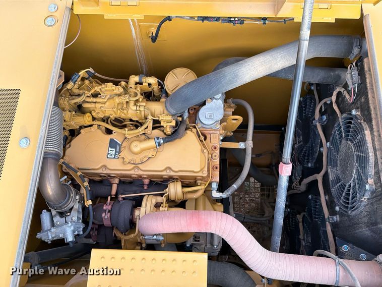image for item FN3505 2020 Caterpillar 320 excavator