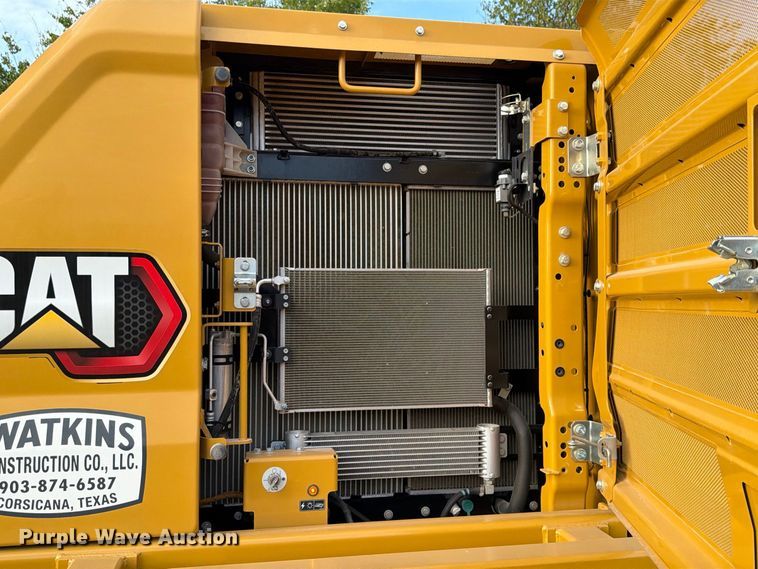 image for item FN3505 2020 Caterpillar 320 excavator