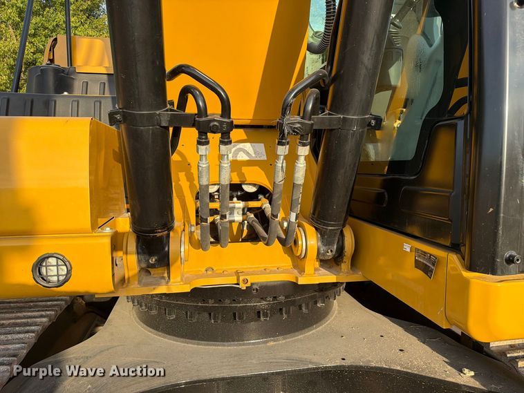 image for item FN3506 2023 Caterpillar 320 excavator