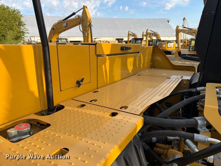 image for item FN3506 2023 Caterpillar 320 excavator