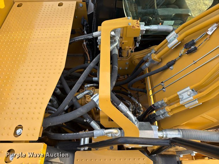 image for item FN3506 2023 Caterpillar 320 excavator