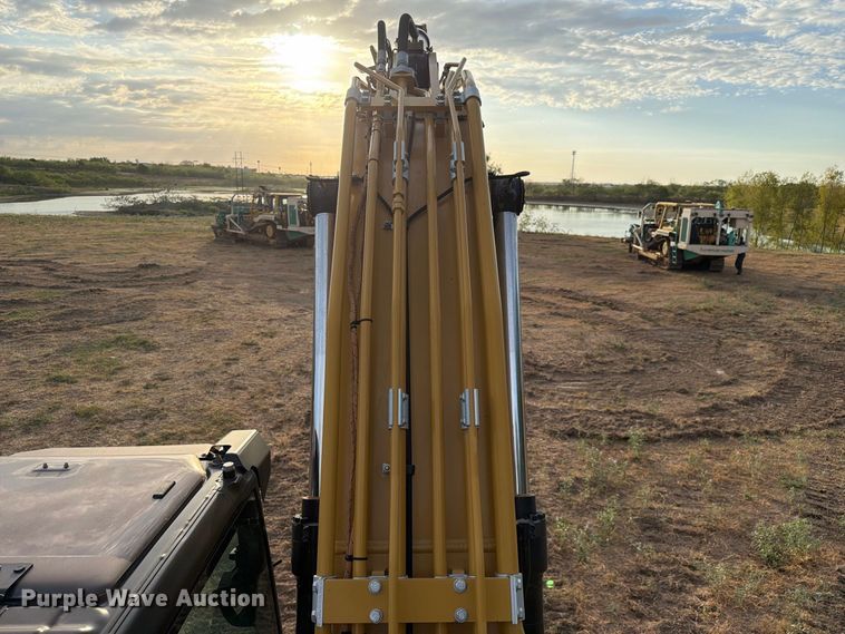 image for item FN3506 2023 Caterpillar 320 excavator