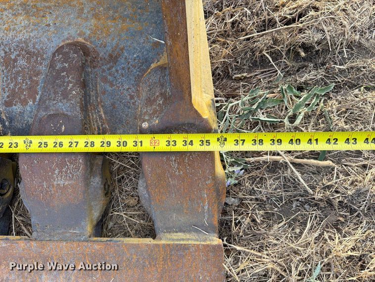 image for item FN3506 2023 Caterpillar 320 excavator