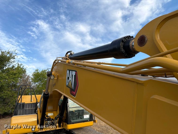 image for item FN3506 2023 Caterpillar 320 excavator