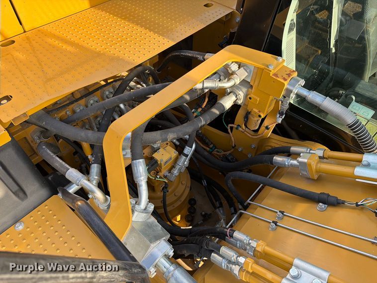 image for item FN3506 2023 Caterpillar 320 excavator