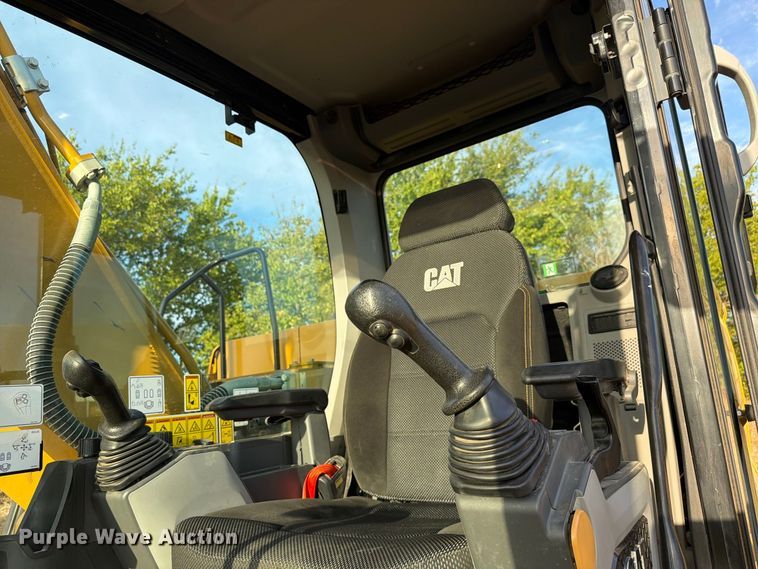 image for item FN3506 2023 Caterpillar 320 excavator