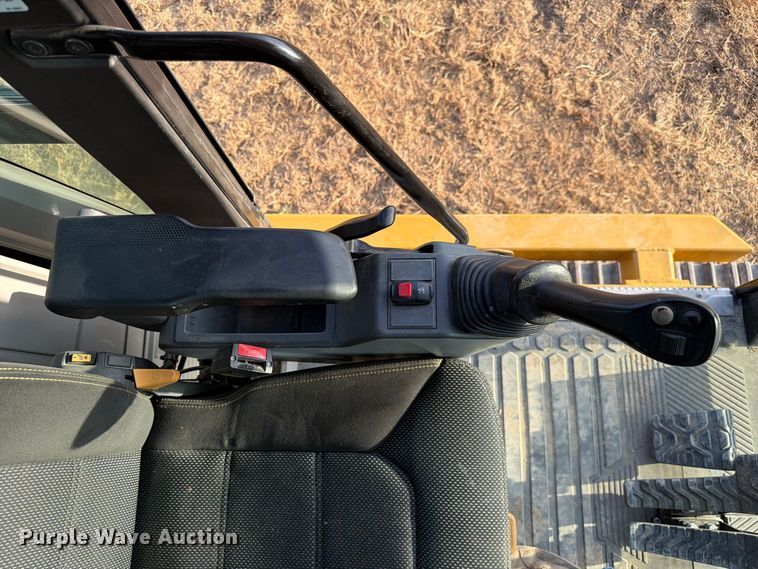 image for item FN3506 2023 Caterpillar 320 excavator