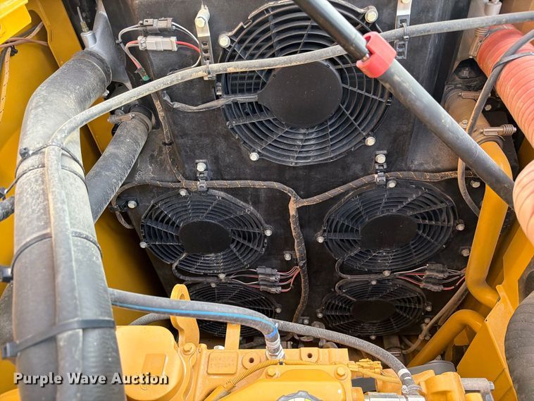 image for item FN3506 2023 Caterpillar 320 excavator