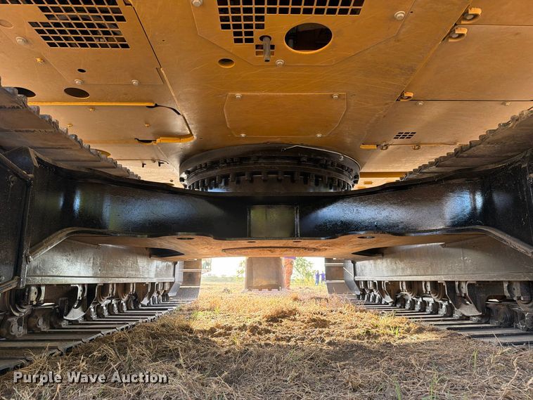 image for item FN3506 2023 Caterpillar 320 excavator