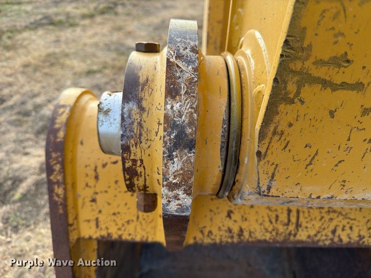 image for item FN3508 2022 Caterpillar 320 excavator