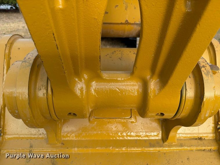 image for item FN3508 2022 Caterpillar 320 excavator
