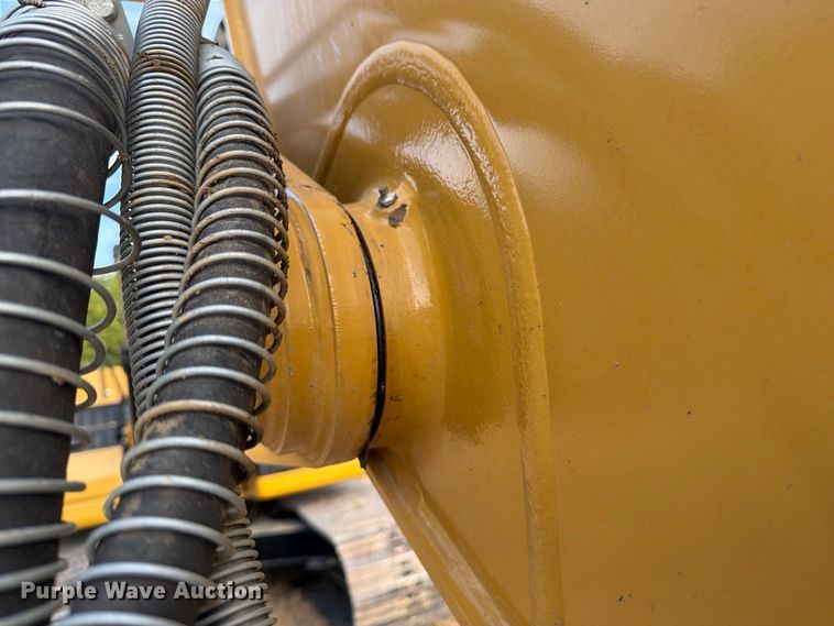 image for item FN3508 2022 Caterpillar 320 excavator