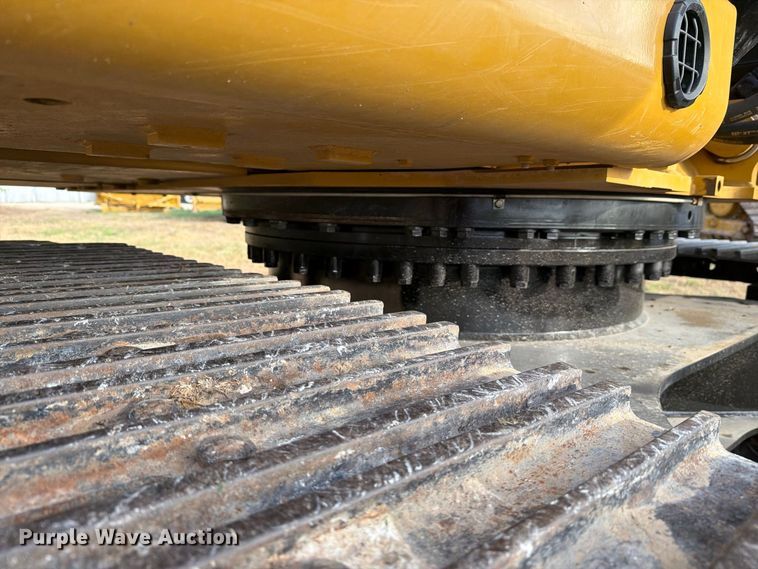 image for item FN3508 2022 Caterpillar 320 excavator