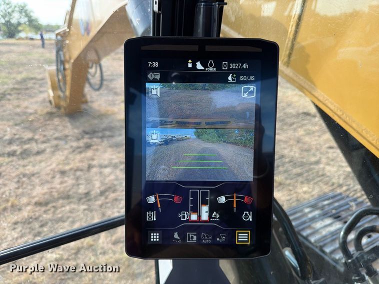 image for item FN3508 2022 Caterpillar 320 excavator