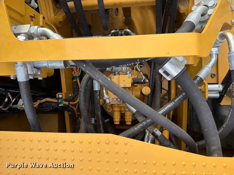 image for item FN3508 2022 Caterpillar 320 excavator