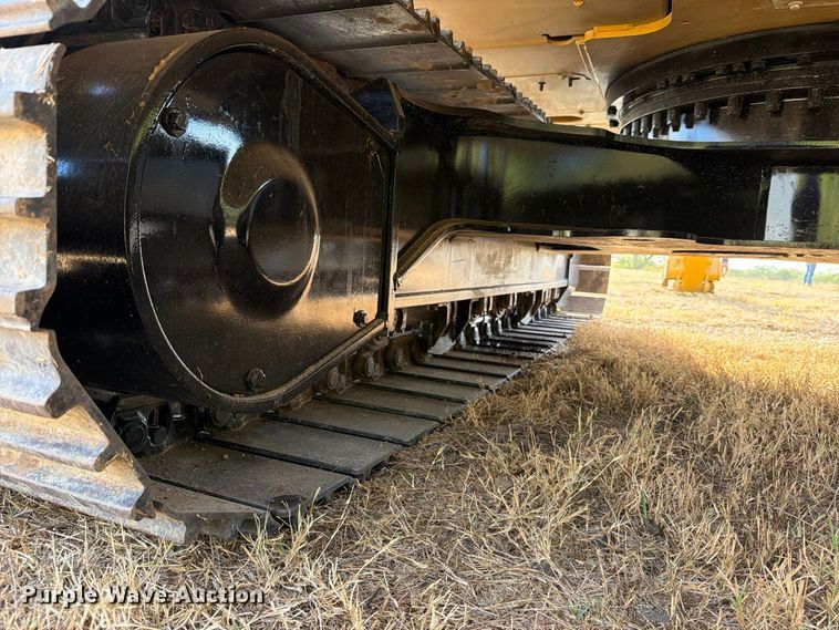 image for item FN3508 2022 Caterpillar 320 excavator