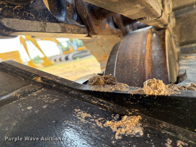 image for item FN3508 2022 Caterpillar 320 excavator