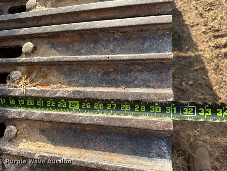 image for item FN3508 2022 Caterpillar 320 excavator
