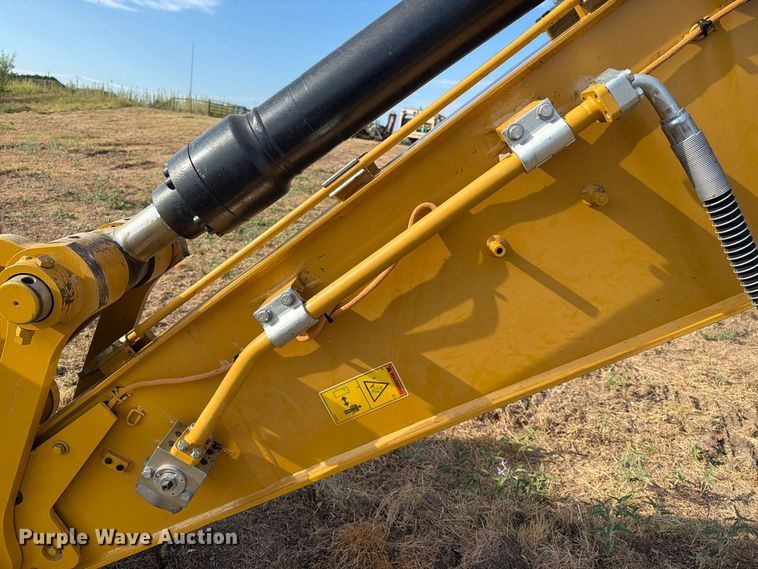 image for item FN3509 2022 Caterpillar 320 excavator