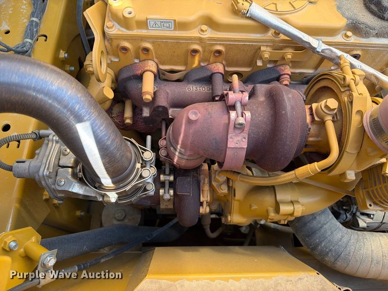 image for item FN3509 2022 Caterpillar 320 excavator