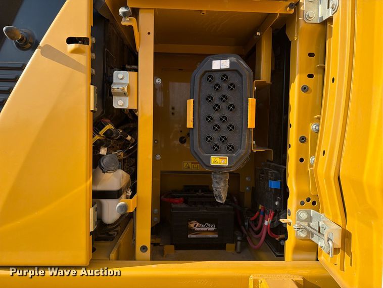 image for item FN3509 2022 Caterpillar 320 excavator