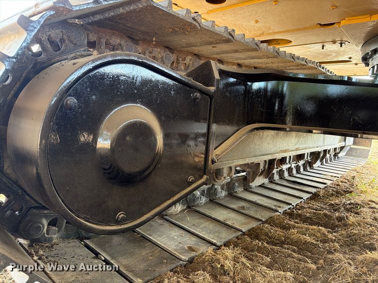 image for item FN3509 2022 Caterpillar 320 excavator