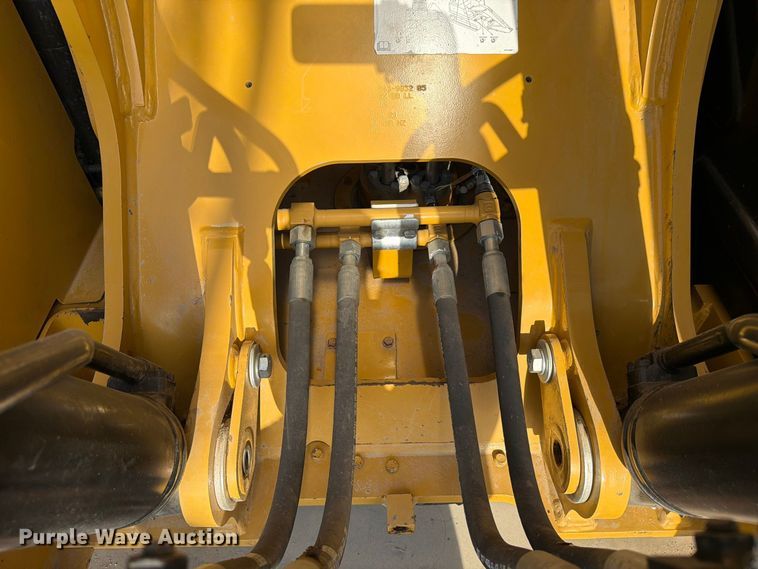 image for item FN3510 2023 Caterpillar 320 excavator