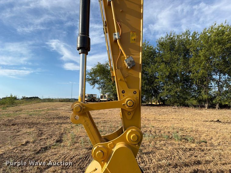 image for item FN3510 2023 Caterpillar 320 excavator