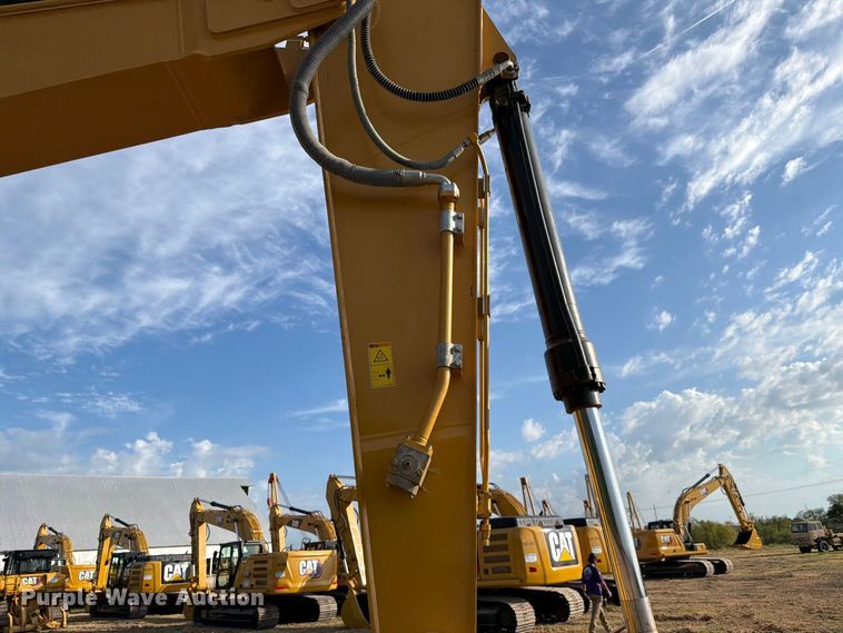 image for item FN3510 2023 Caterpillar 320 excavator