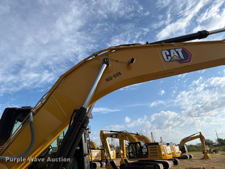 image for item FN3510 2023 Caterpillar 320 excavator
