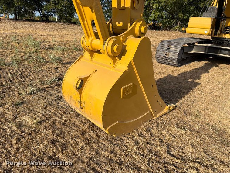 image for item FN3510 2023 Caterpillar 320 excavator
