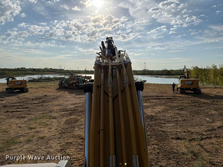 image for item FN3510 2023 Caterpillar 320 excavator