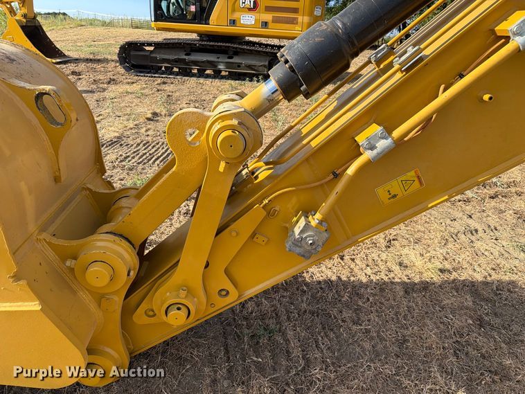 image for item FN3510 2023 Caterpillar 320 excavator