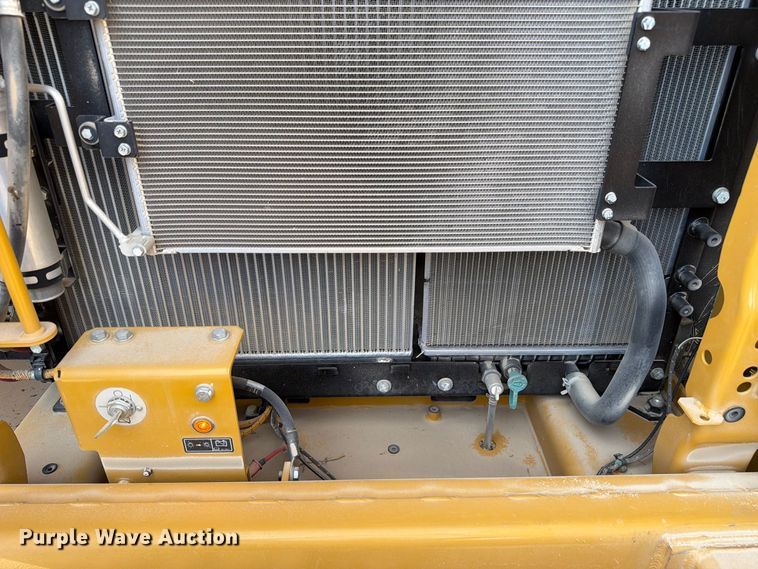 image for item FN3510 2023 Caterpillar 320 excavator