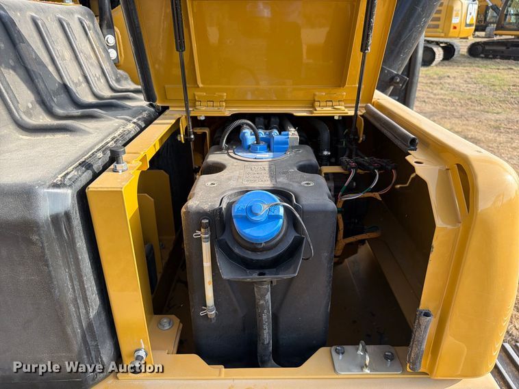 image for item FN3510 2023 Caterpillar 320 excavator