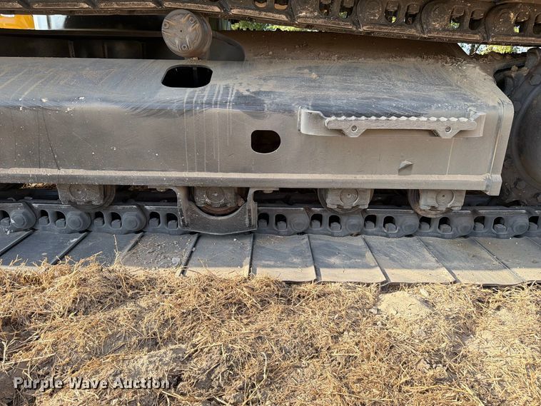 image for item FN3510 2023 Caterpillar 320 excavator