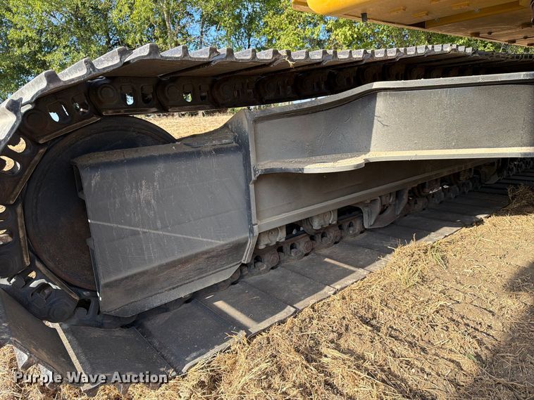 image for item FN3510 2023 Caterpillar 320 excavator