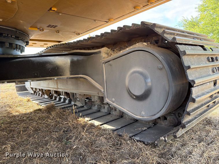 image for item FN3510 2023 Caterpillar 320 excavator