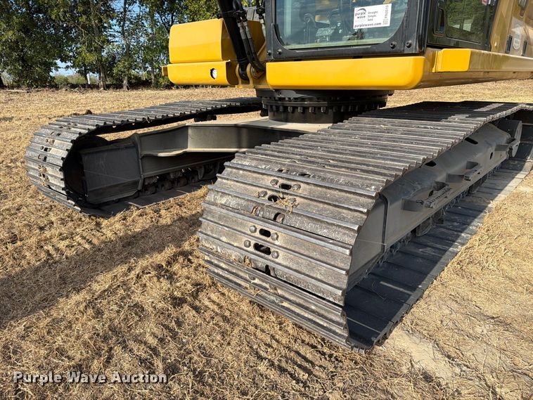 image for item FN3510 2023 Caterpillar 320 excavator