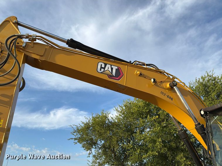 image for item FN3511 2023 Caterpillar 320 excavator