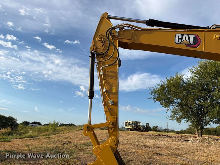 image for item FN3511 2023 Caterpillar 320 excavator